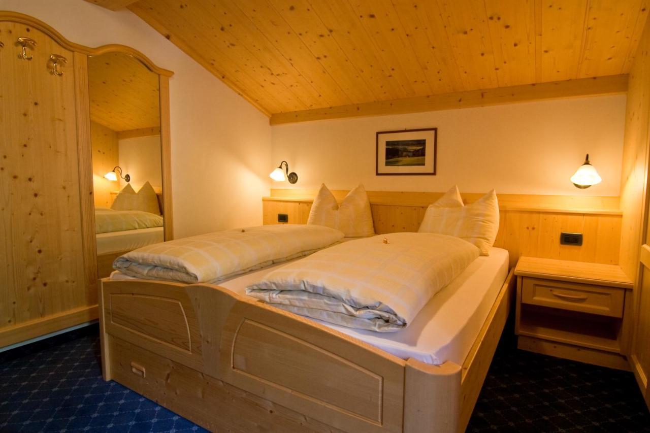 Enzian 3* Badia (South Tyrol)